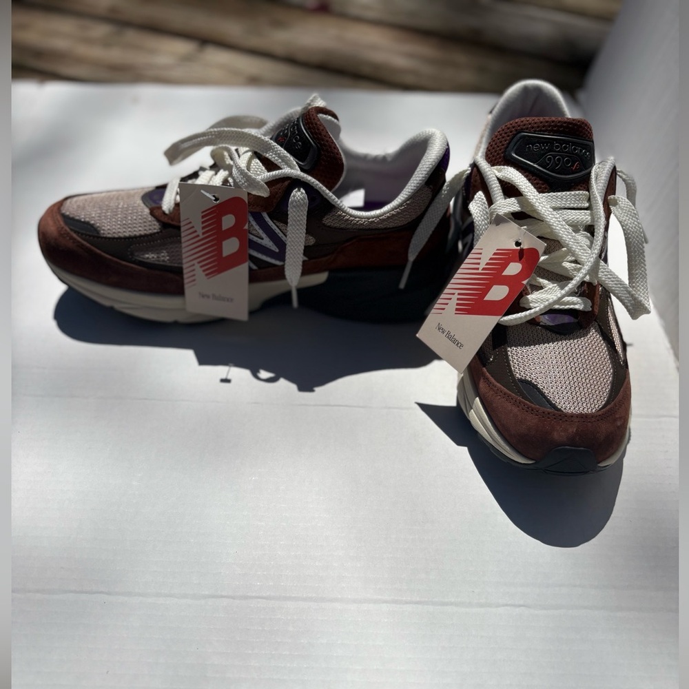 New Balance Dark Brown and Cream Sneakers 990v6